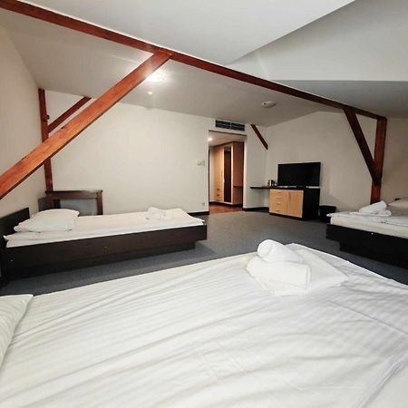 Maka I Magia Obiady Domowe Hotel Zambrow Exterior photo