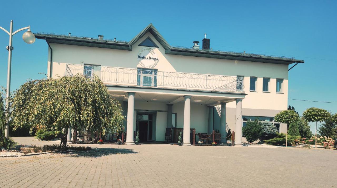 Maka I Magia Obiady Domowe Hotel Zambrow Exterior photo